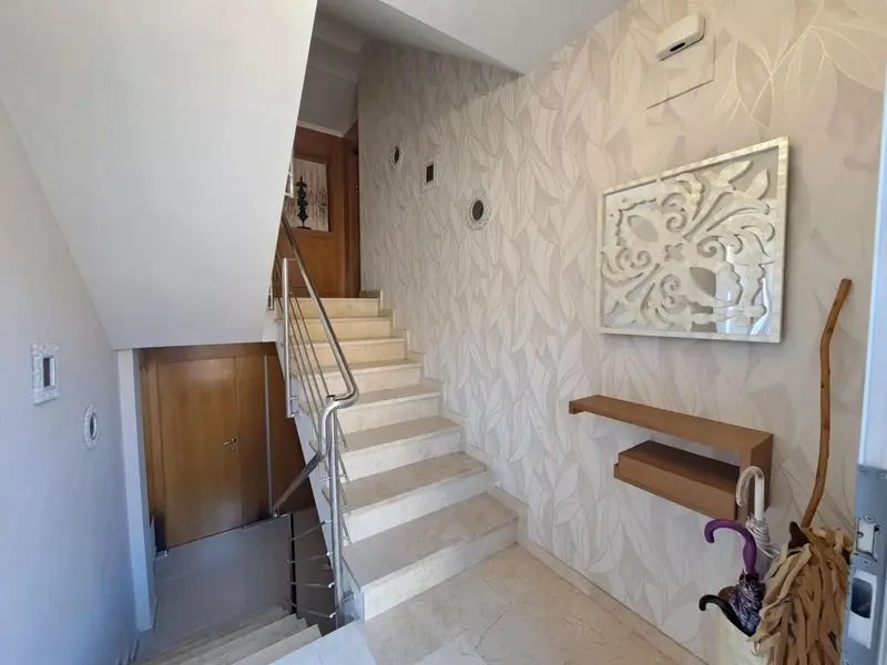 Adosado en venta en Alzira con jardín y garaje