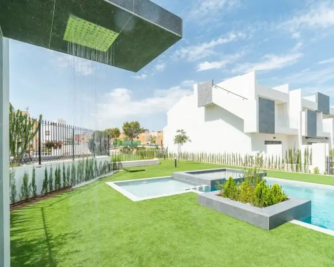 Bungalow 3 Dormitorios en Venta Los Balcones Torrevieja