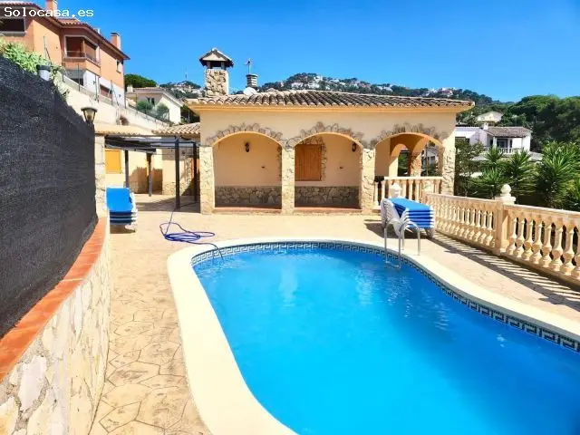 Chalet en Lloret de Mar con Piscina Privada y Licencia Turistica