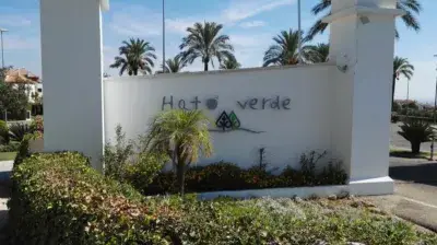 Casa Adosada en Urbanizaci	ón de Golf con Seguridad 24h