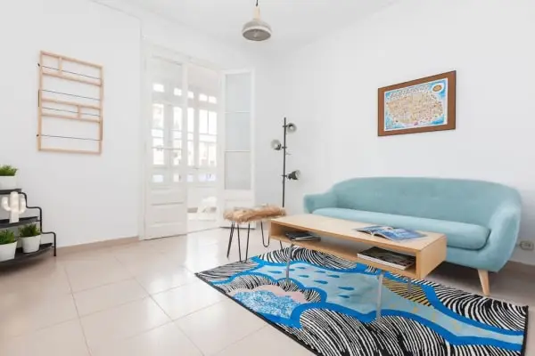 Apartamento Estudiantes Barcelona 4 habitaciones 2 baños