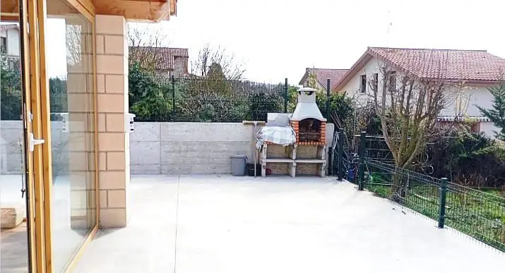 Venta Chalet con Trastero en Doroño Treviño