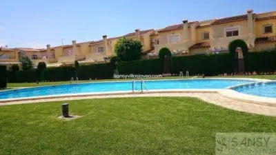 Casa en Alquiler Denia 3 Dormitorios 2 Baños Jardin Piscina