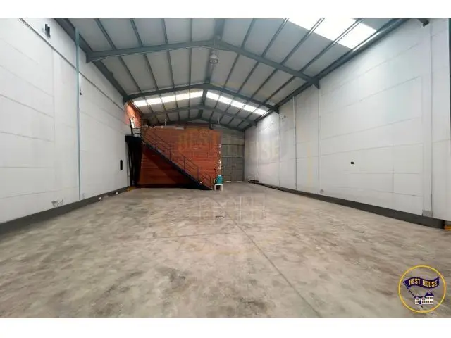 Nave en Venta en Poligono Carretera Motilla 500m2