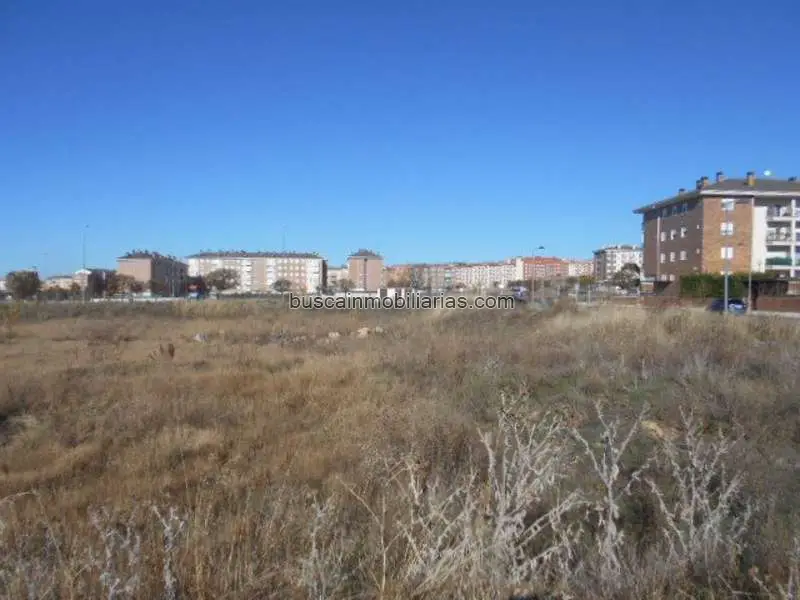 3 Solares Urbanos en Venta Avila - 3669m2 - Ideal Inversores