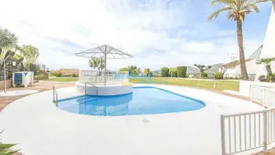 Apartamento en Nerja con Piscina para 2 4 Personas