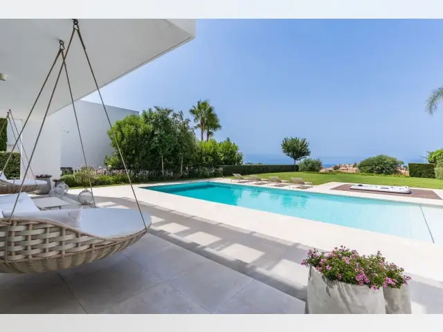 Villa Lujo 5 Dormitorios Santa Clara Golf Marbella