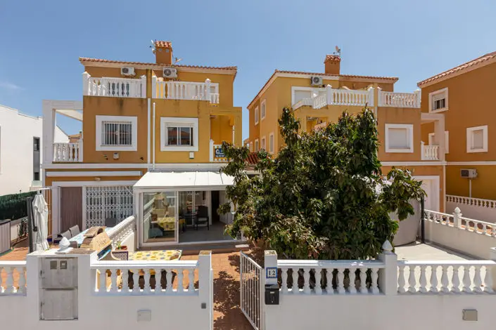Adosado 3 Dormitorios La Zenia Cerca Playa y Boulevard