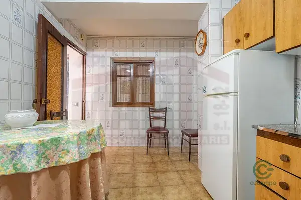 Casa con 2 Viviendas Independientes en Tarragona Barrio Juncosa
