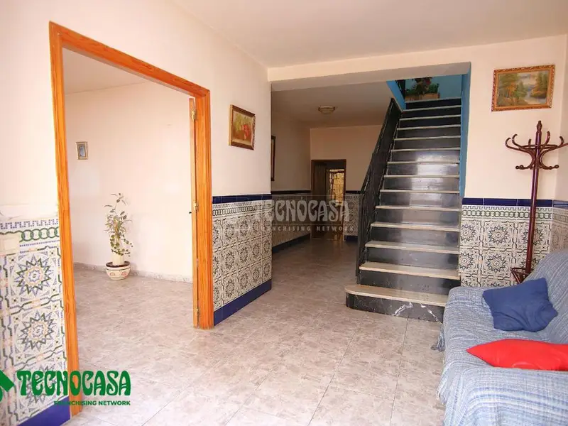 Casa Adosada en Venta Alcolea 5 Dormitorios