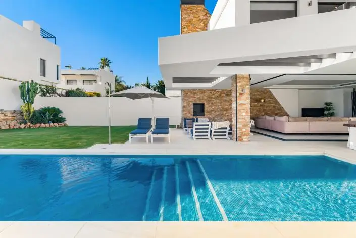Villa de Lujo 4 Dormitorios Puerto Banus