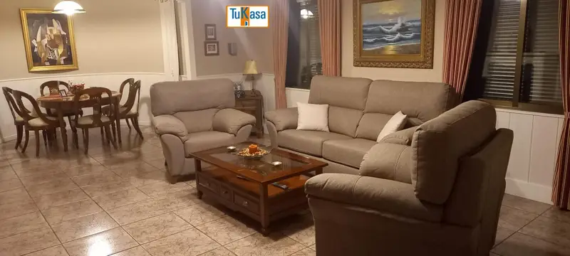 Venta Chalet con Chimenea en Hinojal