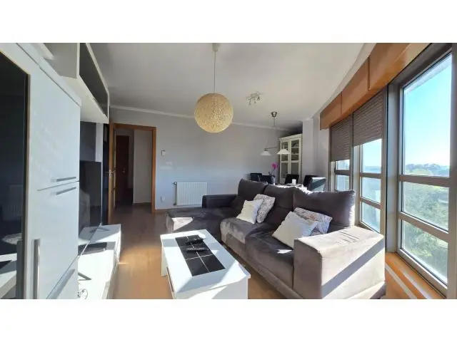 Dúplex en Venta Vilaboa 4 Dormitorios 2 Baños Terraza Garaje