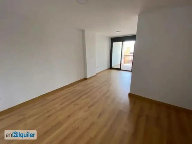 Piso en Bellavista Sevilla 3 Dormitorios 2 Baños Terraza Sin Muebles