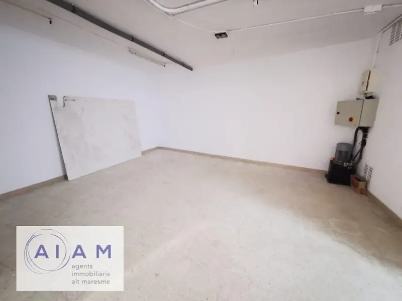 Venta Local Comercial Les Creus Pineda de Mar 112m2