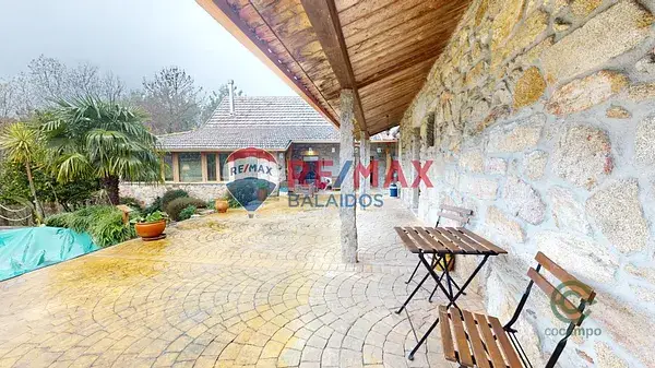 Casa Rústica en Pontevedra con Piscina y Viñedo