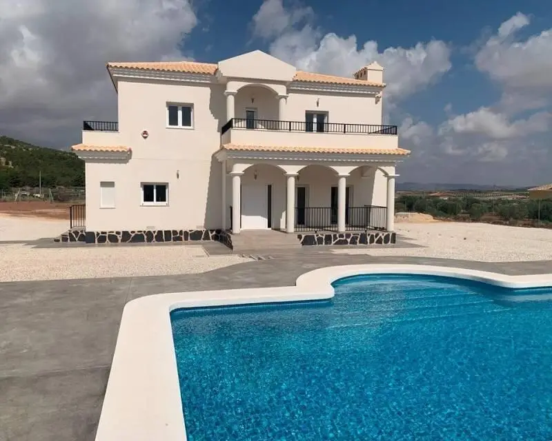 Villas de Lujo en Pinoso:  Nuevas, Modernas y Personalizables
