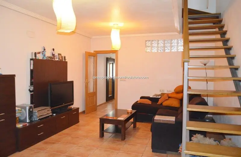 3 Cuarto Villa en Venta Monóvar
