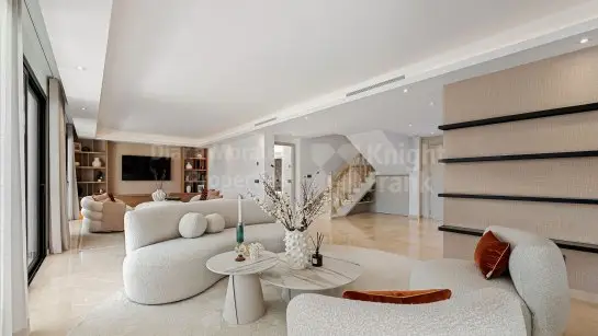 La Perla Verde, villa en Atalaya de Río Verde, cerca de todo los servicios