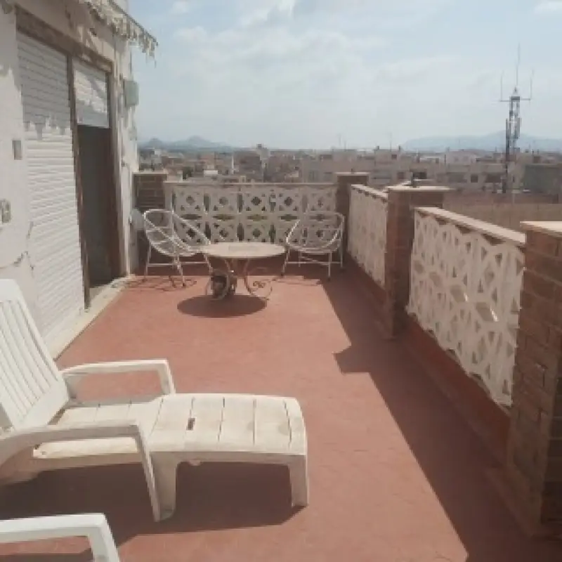 Venta Ático Luminoso en Novelda 90m2 Terraza 2 Dormitorios