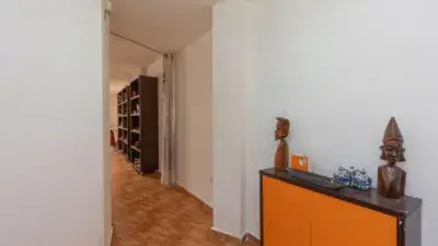 Apartamento en Venta en Ambroz, Granada: Ideal Primera Vivienda o Inversi	ón
