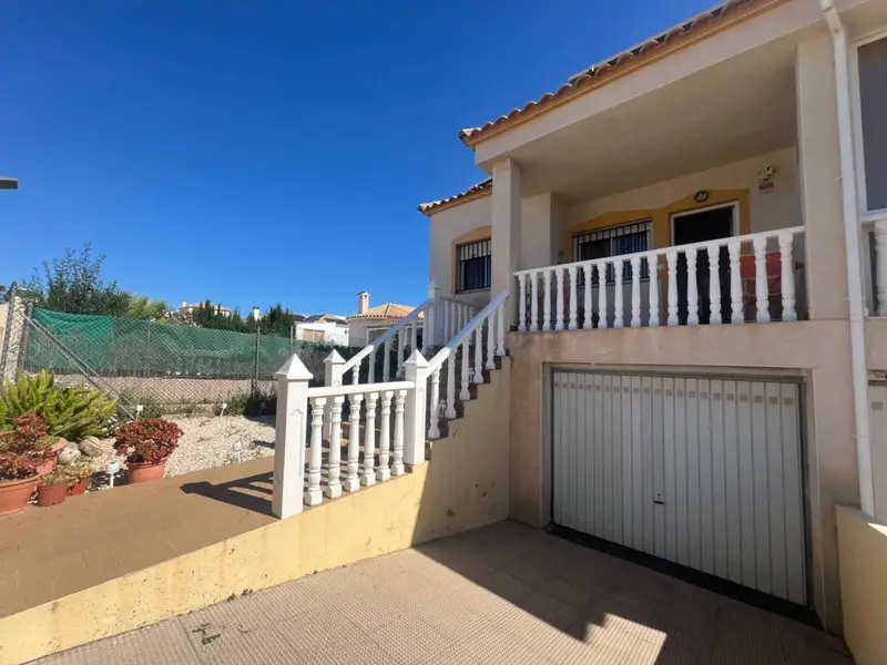 Casa en Venta Castalla con Piscina y Terraza