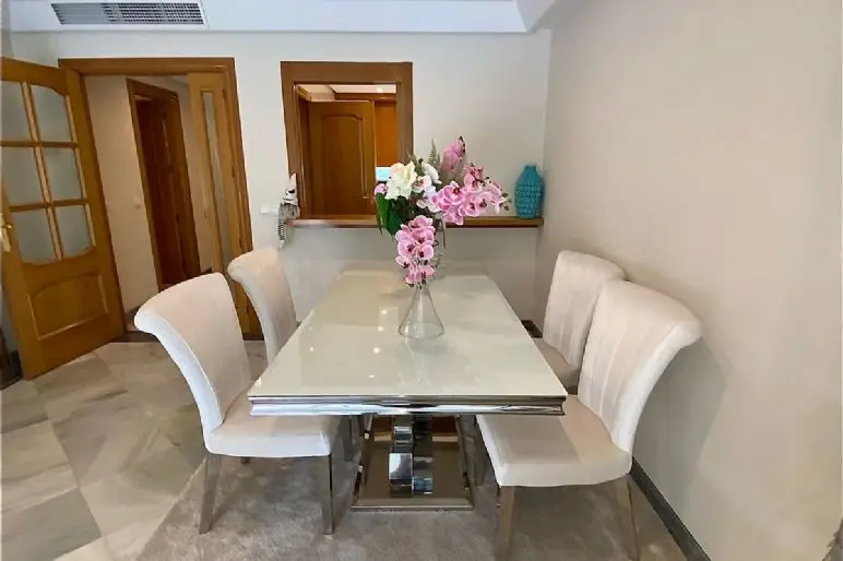 Apartamento 2 Dormitorios Primera Linea de Playa Marbella Alquiler