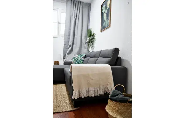 Apartamento 7 Dormitorios Madrid Estudiantes Jovenes