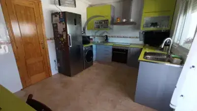 Chalet Pareado en Barcience 215m2 con Jardin