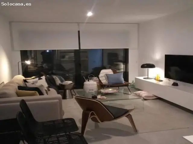 Villa en Daya Nueva Alicante Moderna con Piscina