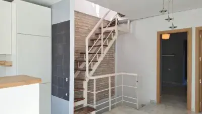 Alquiler Piso Umbrete Centro 2 Dormitorios Patio Azotea