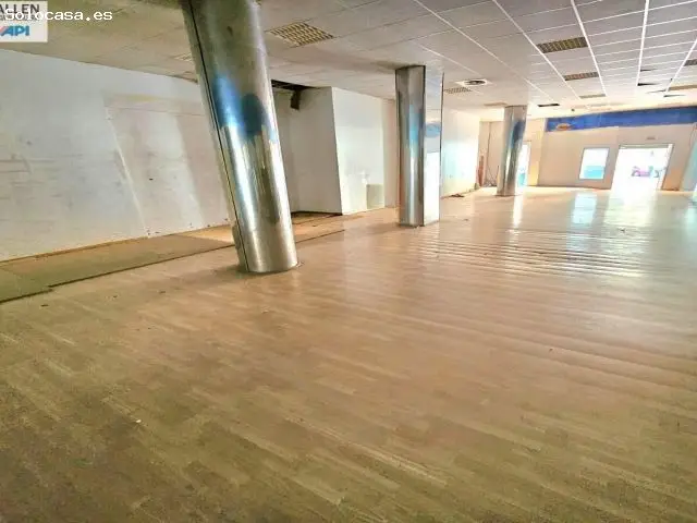 Local Comercial 198m2 Avenida Almazora