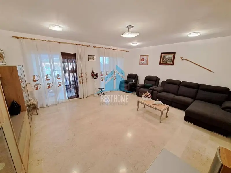 Adosado en venta en Alzira, Valencia