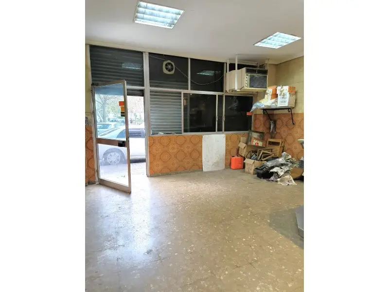 Venta Local Comercial con Trastero en Campiña