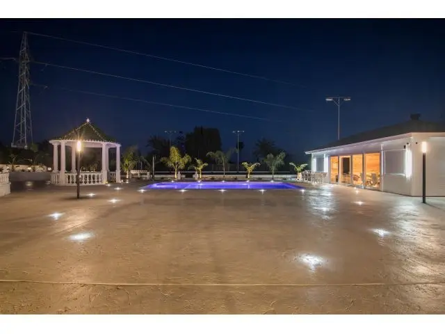 Chalet de Lujo en Elche con Piscina y Casa de Invitados