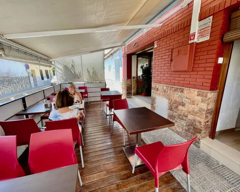 Restaurante y Apartamento en Benijofar