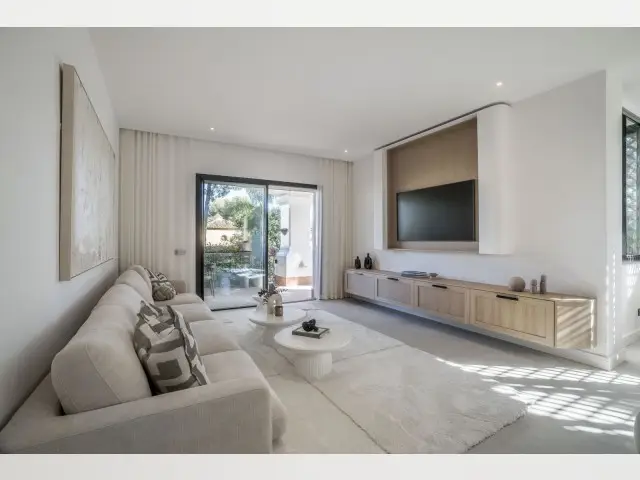 Apartamento de Lujo en Venta Milla de Oro Marbella 3 Dormitorios