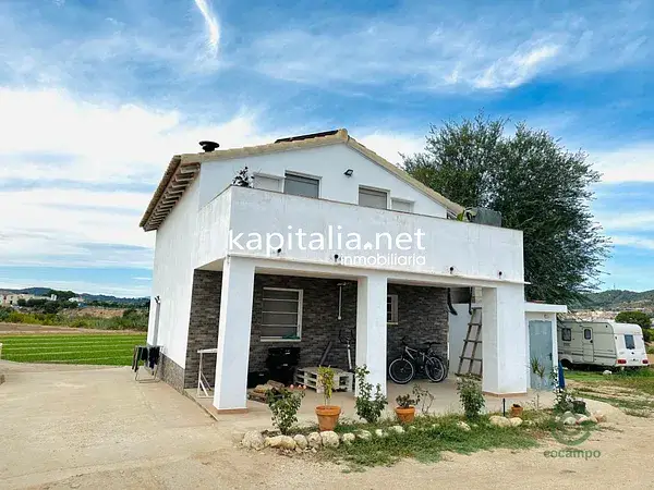 Chalet reformado en Xativa con vistas espectaculares