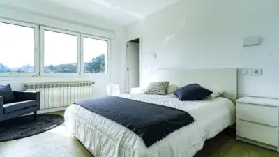 Casa en Venta en Bertoa 546m2 con 4 Plantas y Terreno de 4622m2