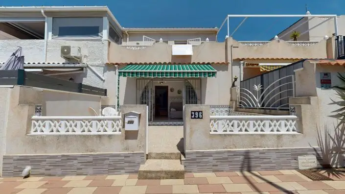 Bungalow 4 Dormitorios Torrevieja Cerca de Playa