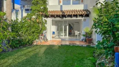 Casa Adosada en Villas de Costalita Nueva Milla de Oro