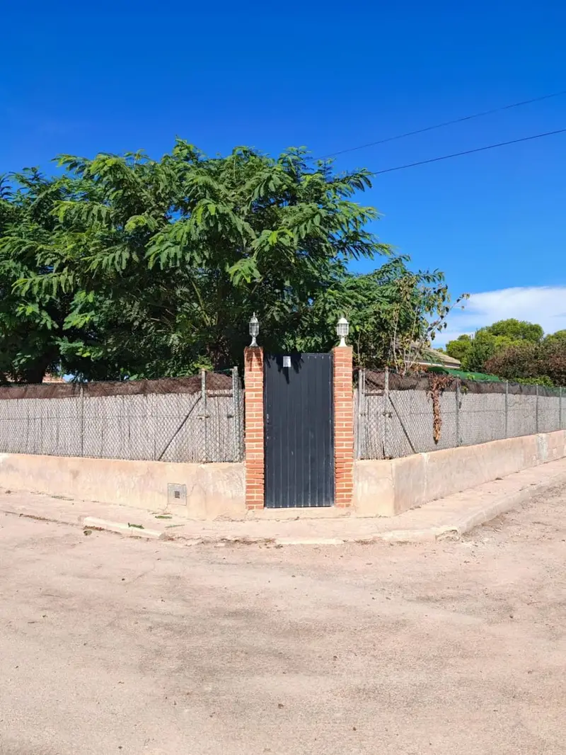 Finca Rural en Los Alcázares 600m2 con Limoneros