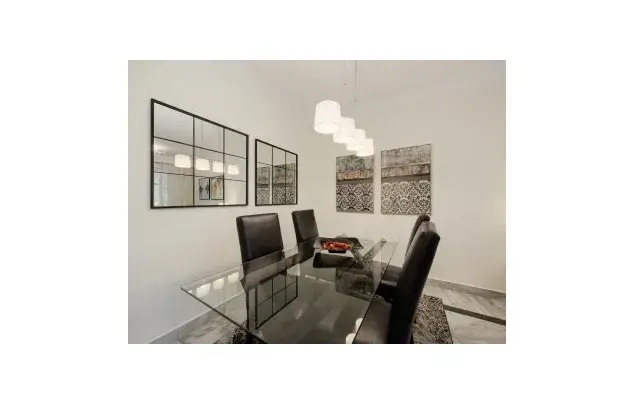 Alquiler Apartamento 2 Dormitorios 97m² Marbella
