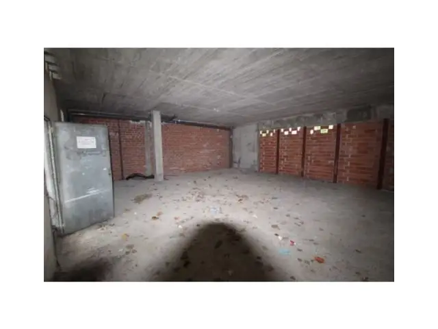 Local en Venta o Alquiler en Montevideo 85m2 con Salida de Humos