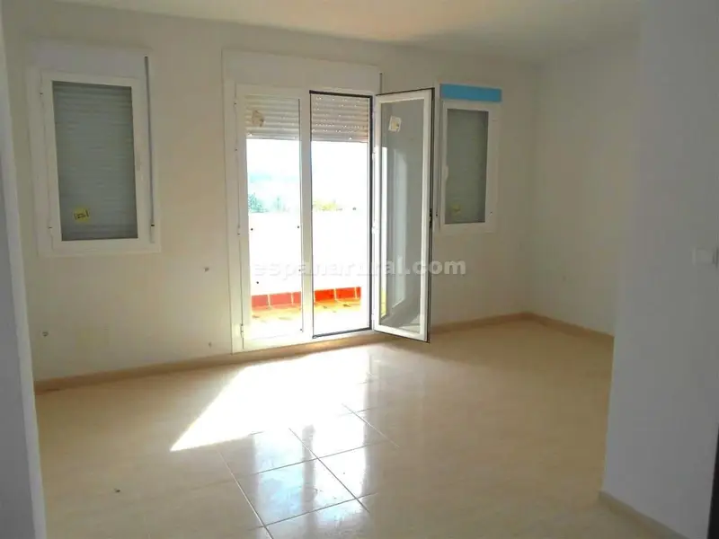 Chalet en Venta Oria 4 Dormitorios Villa Nueva