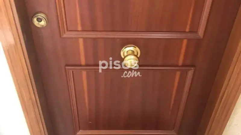 Alquiler piso estudiantes UA 4 dormitorios 2 baños Avinguda Llibertat
