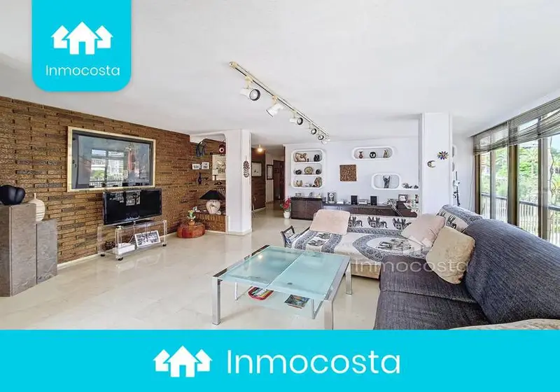 Venta Piso Albufereta Playa Alicante 2 habitaciones 2 baños Vistas al Mar