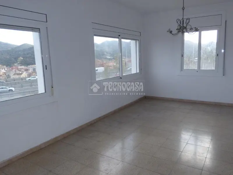 Piso en venta en Montcada I Reixac