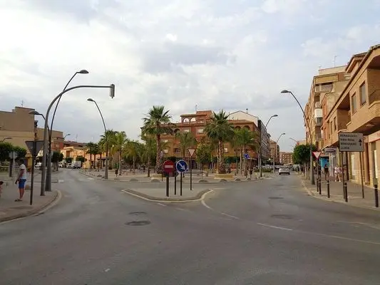Vivienda 85m2 en venta Pobla de Vallbona Edificio Demolido