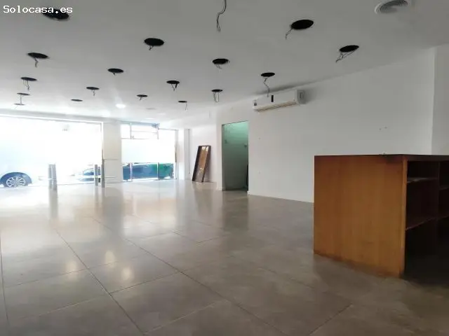 Local en Avenida de Madrid 80m2